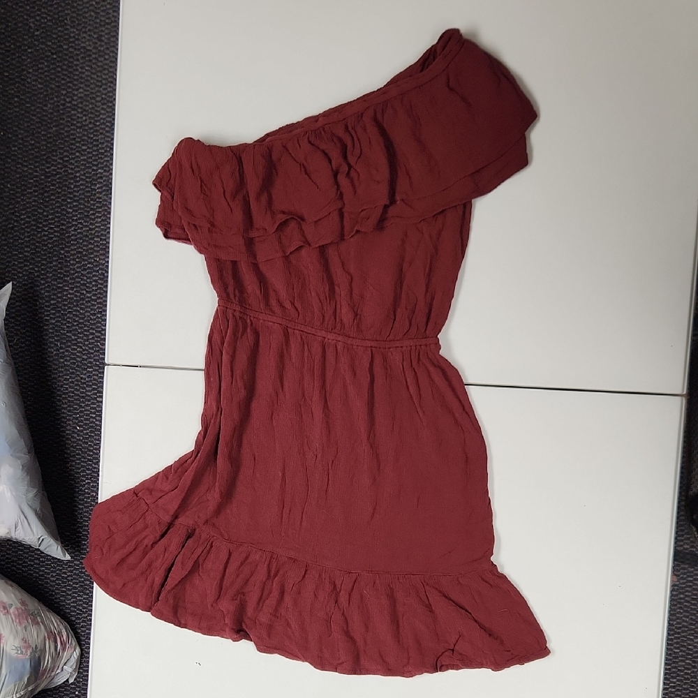 🚨2/$25 or 5/$50🚨Mossimo Supply Co. One Shoulder Burgundy Dress
